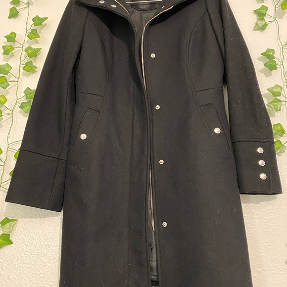 Guess Trench Coat - Picture 5 of 11